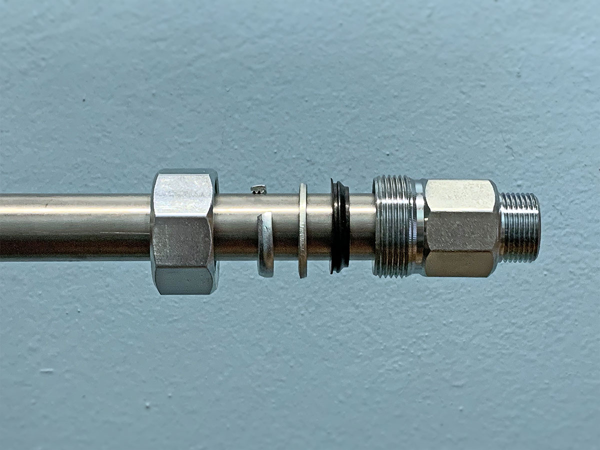 Муфта зажимная СТАЛЬ Ду25(наруж. резьба)